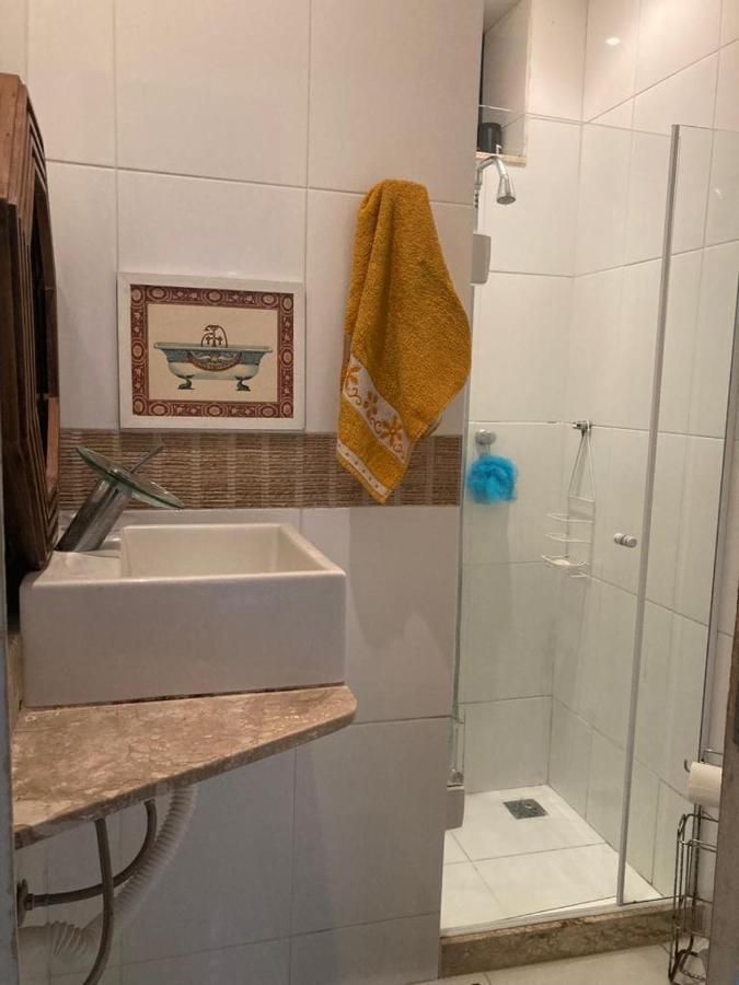 Em Copacabana Apartamento Mobiliado No Posto 6 ริโอเดจาเนโร ภายนอก รูปภาพ