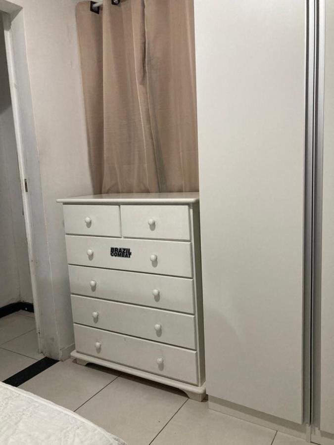 Em Copacabana Apartamento Mobiliado No Posto 6 ริโอเดจาเนโร ภายนอก รูปภาพ