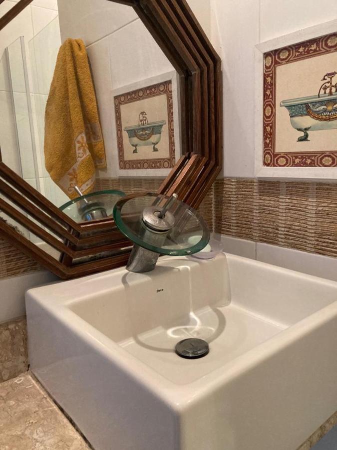 Em Copacabana Apartamento Mobiliado No Posto 6 ริโอเดจาเนโร ภายนอก รูปภาพ