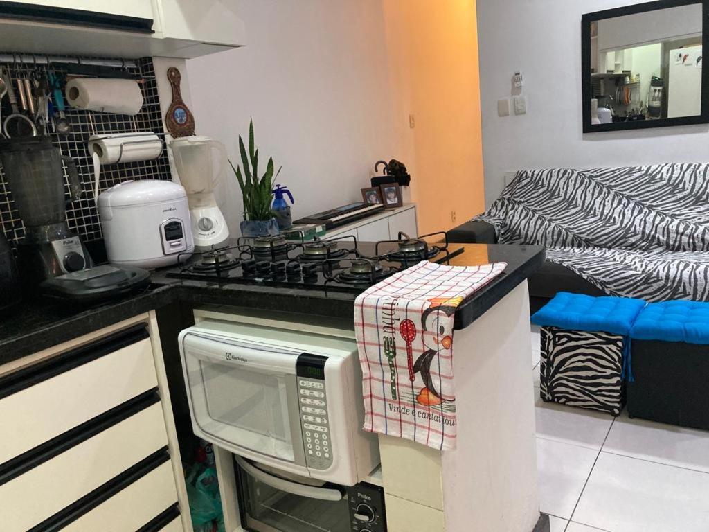 Em Copacabana Apartamento Mobiliado No Posto 6 ริโอเดจาเนโร ภายนอก รูปภาพ